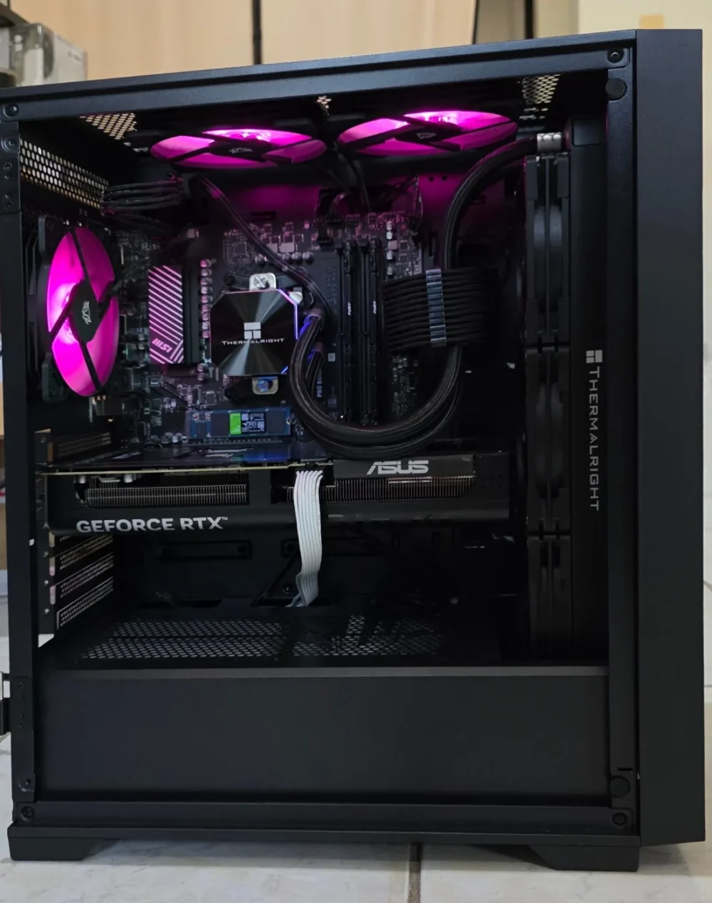 PC Profesional para arquitectura, ingeniería y diseño, Core i7 RTX 5060 Ti